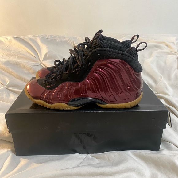 Nike Foamposites - Maroon - size 5Y - Picture 3 of 8